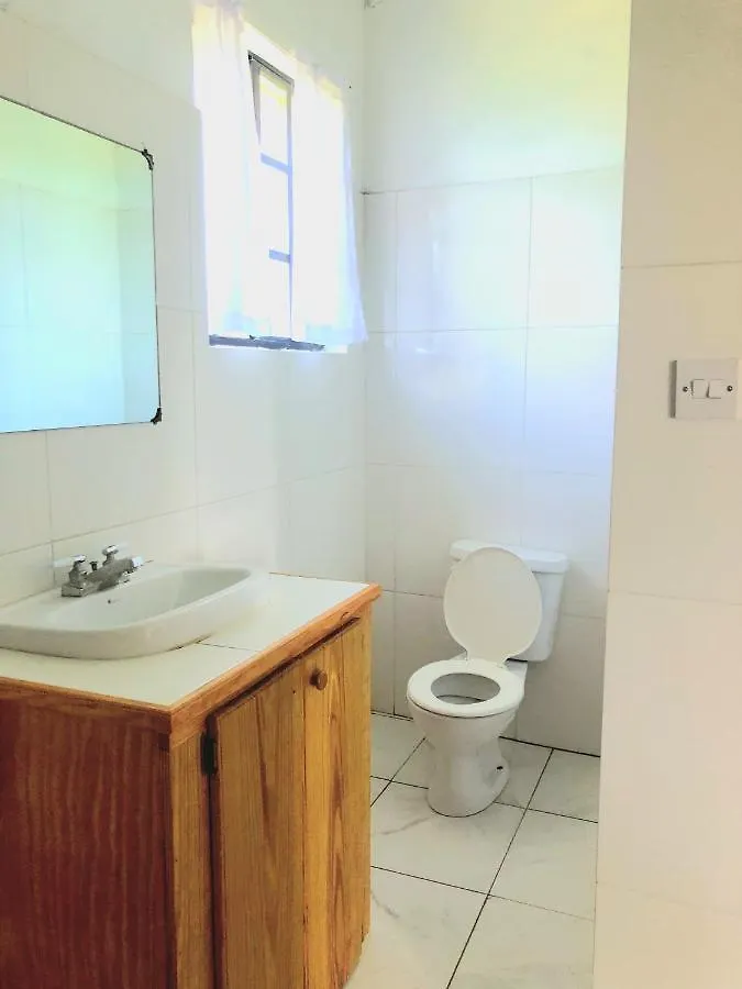 Bay View Apartment 4 - Canouan Island Charlestown